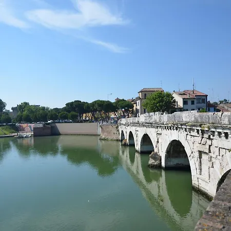 A Serene In 빌라 겜마노