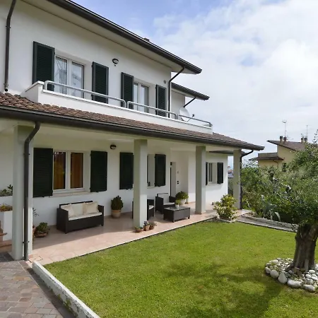 Belvilla By Oyo Casa Cevoli