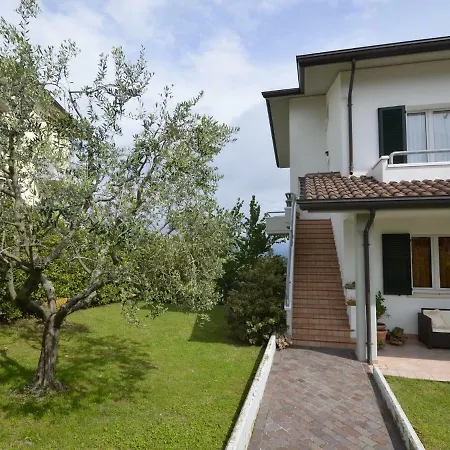 Belvilla By Oyo Casa Cevoli Villa
