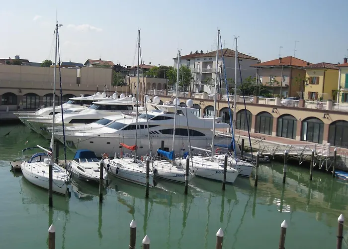 A Serene In 빌라 *