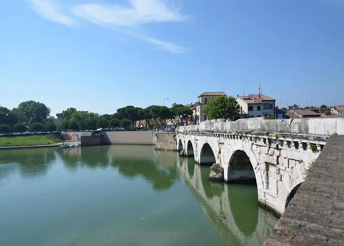 A Serene In 빌라 겜마노